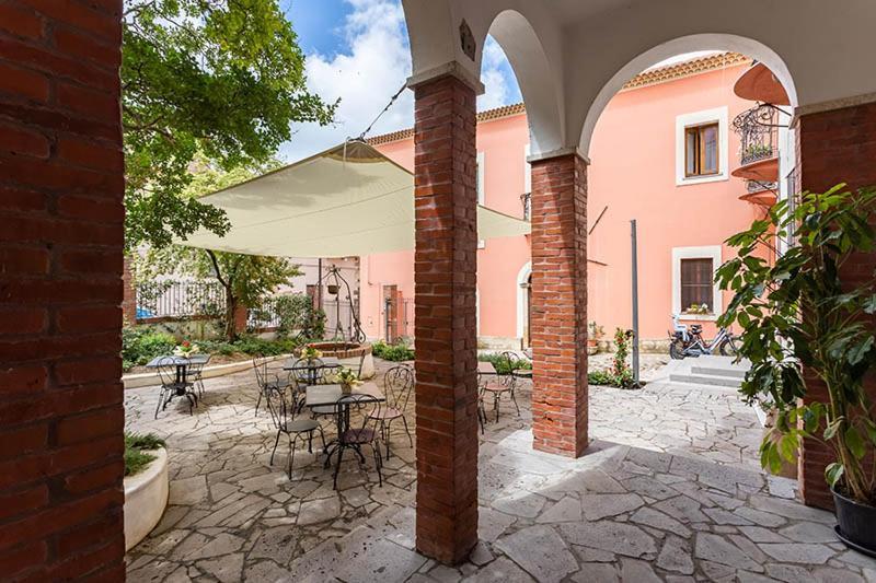 Borgo Prima Luce Ξενοδοχείο Cuglieri Εξωτερικό φωτογραφία